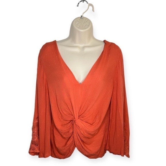 Coco + Jaimeson Coral Boho Long Sleeve V-Neck Top Women’s Size M - Picture 1 of 7